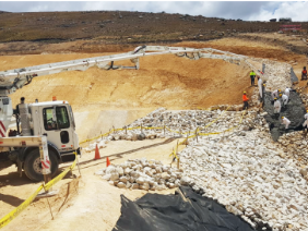 MOVIMIENTO DE TIERRAS Y CONSTRUCCIÓN